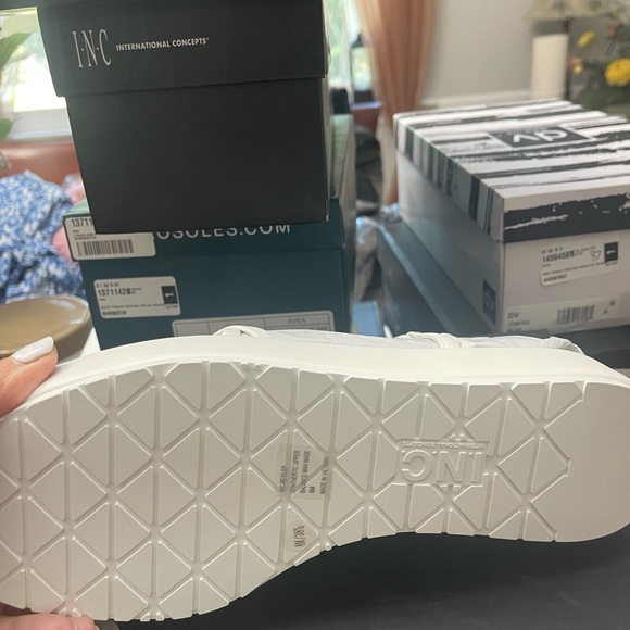 New NIB white flat form ankle tie sandals sz 8m rexile $79 INC - Picture 4 of 4